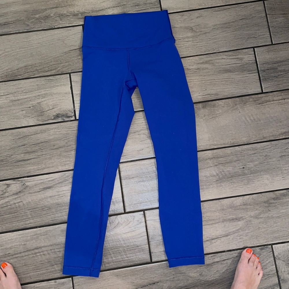 Lululemon size 4 blue leggings used
